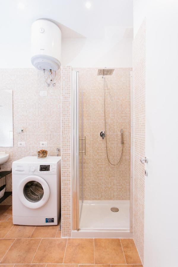 Al Centro Di Napoli Appartement Buitenkant foto