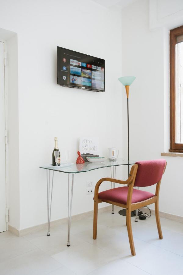 Al Centro Di Napoli Appartement Buitenkant foto