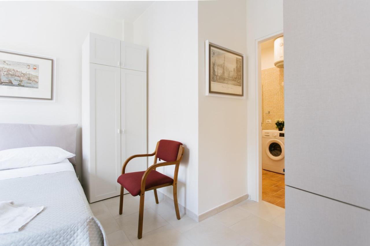 Al Centro Di Napoli Appartement Buitenkant foto